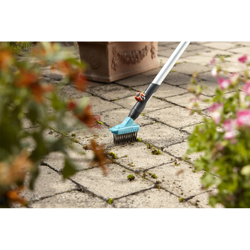 Combisysteem voegenborstel metaal - 9cm - Gardena Combisysteem Voegenborstel Metaal - 9cm - Gardena -Tuin Gereedschap Winkel combisysteem voegenborstel metaal 9cm gardena 5 4